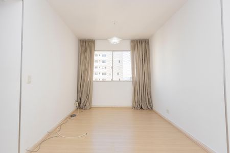 Sala de apartamento para alugar com 3 quartos, 75m² em Socorro, São Paulo