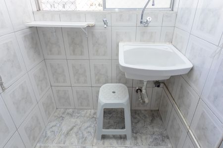 Apartamento para alugar com 75m², 3 quartos e 1 vagaÁrea de Serviço