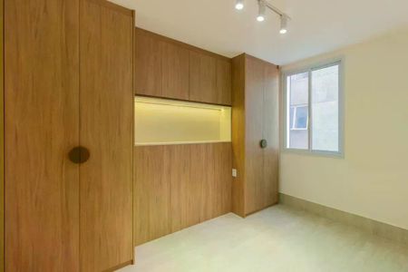 Apartamento à venda com 2 quartos, 96m² em Cerqueira César, São Paulo