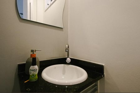 Casa de condomínio para alugar com 72m², 2 quartos e 1 vaga Casa de condomínio para alugar com 72m², 2 quartos e 1 vagaLavabo
