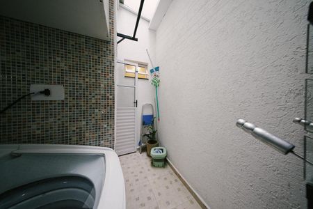 Casa de condomínio para alugar com 72m², 2 quartos e 1 vaga Casa de condomínio para alugar com 72m², 2 quartos e 1 vagaÁrea de Serviço