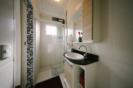 Casa de condomínio para alugar com 72m², 2 quartos e 1 vaga Casa de condomínio para alugar com 72m², 2 quartos e 1 vagaBanheiro da Suíte 1