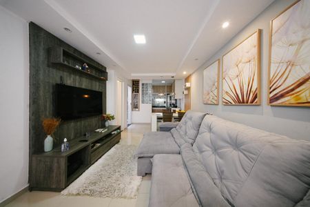 Sala de casa de condomínio para alugar com 2 quartos, 72m² em Vila Ré, São Paulo