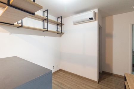 Sala de apartamento à venda com 2 quartos, 50m² em Centro, Osasco