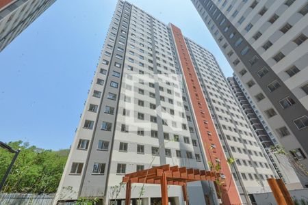 Apartamento para alugar com 33m², 2 quartos e sem vaga Apartamento para alugar com 33m², 2 quartos e sem vagaFachada