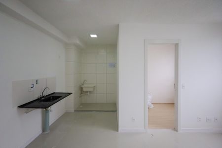 Sala  de apartamento para alugar com 2 quartos, 33m² em Usina Piratininga, São Paulo