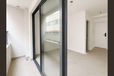 Studio à venda com 22m², 1 quarto e sem vaga Studio à venda com 22m², 1 quarto e sem vagaVaranda