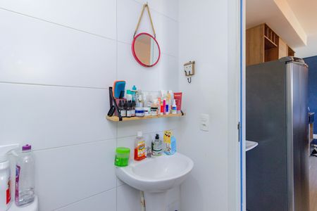 Apartamento à venda com 36m², 2 quartos e sem vaga Apartamento à venda com 36m², 2 quartos e sem vagaBanheiro