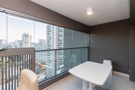 Apartamento para alugar com 43m², 1 quarto e 1 vaga Apartamento para alugar com 43m², 1 quarto e 1 vagaVaranda