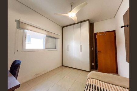 Casa à venda com 199m², 4 quartos e 4 vagas