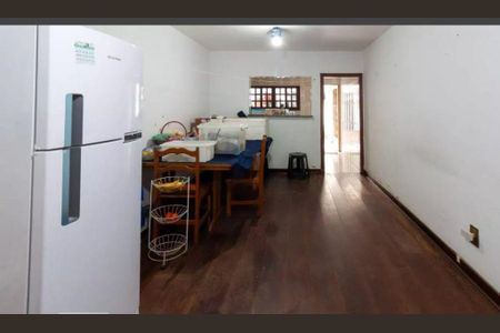 Casa à venda com 3 quartos, 133m² em Jardim Peri Peri, São Paulo