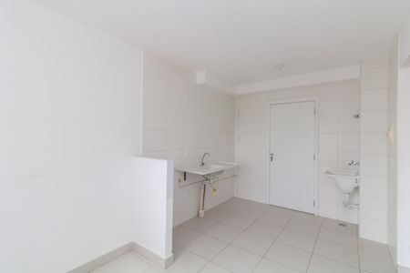 Apartamento para alugar com 32m², 2 quartos e sem vaga Apartamento para alugar com 32m², 2 quartos e sem vagaSala/Cozinha