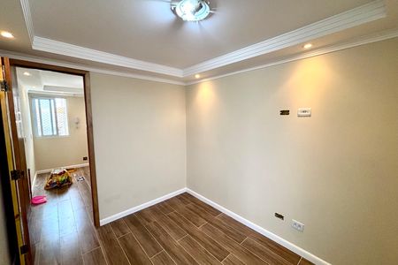 Quarto 1 de apartamento para alugar com 3 quartos, 56m² em Itaquera, São Paulo