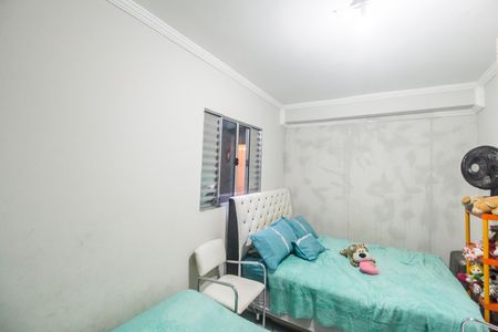 Casa à venda com 150m², 3 quartos e 2 vagas Casa à venda com 150m², 3 quartos e 2 vagasQuarto 2