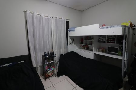 Casa para alugar com 118m², 3 quartos e 5 vagasQuarto 3