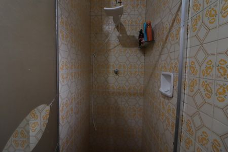 Banheiro de casa para alugar com 3 quartos, 118m² em Iapi, Osasco