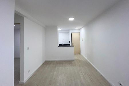 Sala de apartamento para alugar com 2 quartos, 50m² em Taboão, São Paulo