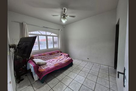Casa para alugar com 4 quartos, 250m² em Jardim São Jorge, São Paulo