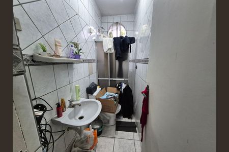 Casa para alugar com 250m², 4 quartos e 3 vagas Casa para alugar com 250m², 4 quartos e 3 vagasBanheiro 1