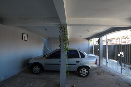 GARAGEM de casa à venda com 4 quartos, 250m² em Jardim São Jorge, São Paulo