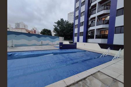 Apartamento à venda com 67m², 3 quartos e 2 vagas Apartamento à venda com 67m², 3 quartos e 2 vagasÁrea comum - Piscina