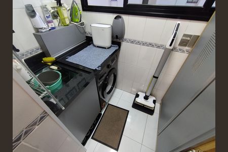 Apartamento à venda com 67m², 3 quartos e 2 vagas Apartamento à venda com 67m², 3 quartos e 2 vagasÁrea de Serviço