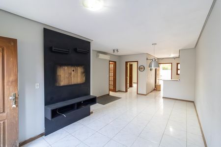 Casa à venda com 2 quartos, 80m² em Hípica, Porto Alegre