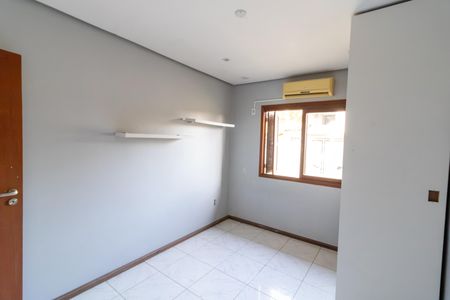 Casa à venda com 80m², 2 quartos e 1 vagaQuarto
