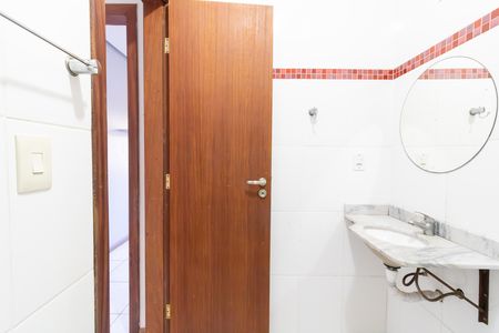Casa à venda com 80m², 2 quartos e 1 vagaBanheiro