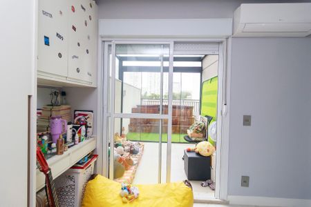 Apartamento à venda com 180m², 3 quartos e 2 vagas Apartamento à venda com 180m², 3 quartos e 2 vagasQuarto 2
