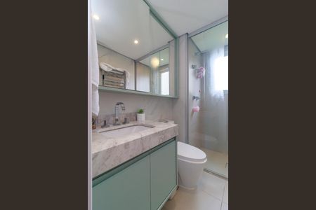 Apartamento à venda com 180m², 3 quartos e 2 vagas Apartamento à venda com 180m², 3 quartos e 2 vagasBanheiro 2