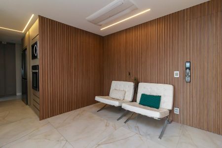 Apartamento à venda com 180m², 3 quartos e 2 vagas Apartamento à venda com 180m², 3 quartos e 2 vagasSala
