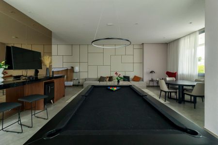 Apartamento à venda com 180m², 3 quartos e 2 vagas Apartamento à venda com 180m², 3 quartos e 2 vagasEspaço de Jogos