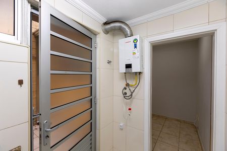 ÁREA DE SERVIÇO de apartamento à venda com 4 quartos, 110m² em Vila Joao Jorge, Campinas