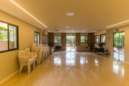 Apartamento para alugar com 76m², 3 quartos e 1 vaga Apartamento para alugar com 76m², 3 quartos e 1 vagaÁrea comum - Salão de festas