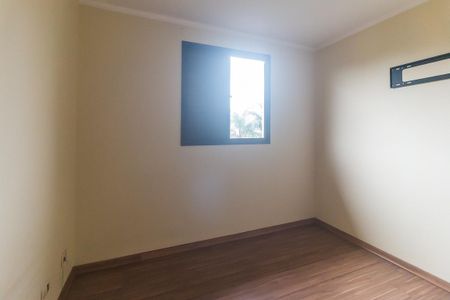 Apartamento para alugar com 76m², 3 quartos e 1 vaga Apartamento para alugar com 76m², 3 quartos e 1 vagaQuarto 3