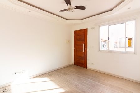 Sala de apartamento para alugar com 2 quartos, 40m² em Vila dos Remedios, Osasco