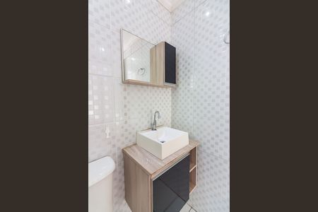 Banheiro de apartamento para alugar com 2 quartos, 40m² em Vila dos Remedios, Osasco