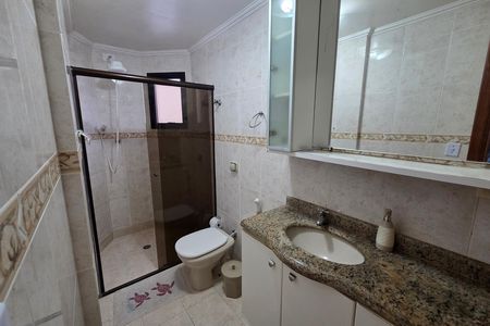 Apartamento para alugar com 86m², 2 quartos e sem vaga Apartamento para alugar com 86m², 2 quartos e sem vagaBanheiro da Suíte 1