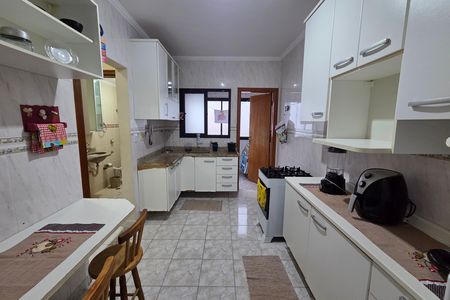 Apartamento para alugar com 86m², 2 quartos e sem vaga Apartamento para alugar com 86m², 2 quartos e sem vagaCozinha