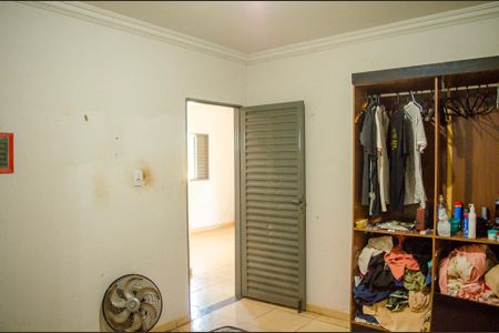 Casa à venda com 100m², 3 quartos e sem vaga Casa à venda com 100m², 3 quartos e sem vagaQuarto 2