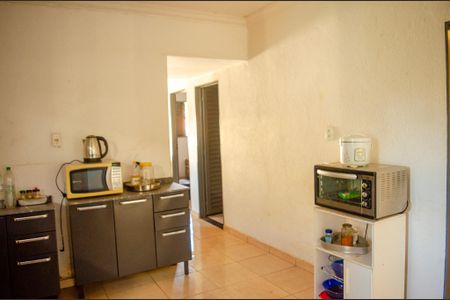 Casa à venda com 100m², 3 quartos e sem vaga Casa à venda com 100m², 3 quartos e sem vagaCozinha