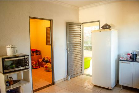 Casa à venda com 100m², 3 quartos e sem vaga Casa à venda com 100m², 3 quartos e sem vagaCozinha