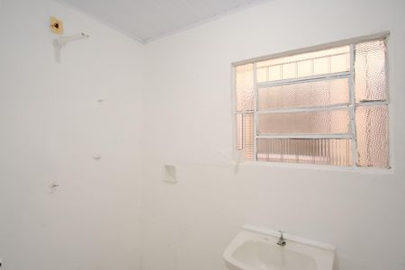 Casa para alugar com 30m², 1 quarto e sem vagaBanheiro
