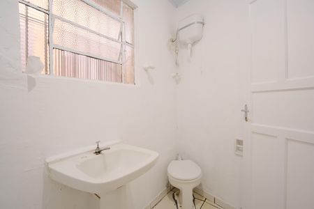 Banheiro de casa para alugar com 1 quarto, 30m² em Vila Matilde, São Paulo
