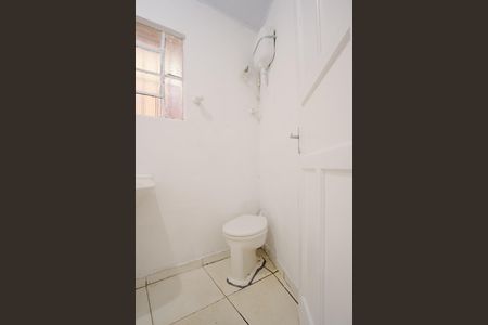 Banheiro de casa para alugar com 1 quarto, 30m² em Vila Matilde, São Paulo