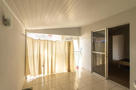 Casa à venda com 200m², 4 quartos e 4 vagas Casa à venda com 200m², 4 quartos e 4 vagasCloset do Quarto 2