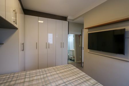 Apartamento à venda com 62m², 2 quartos e 1 vaga Apartamento à venda com 62m², 2 quartos e 1 vagaSuíte