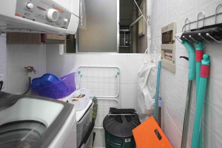 Apartamento à venda com 42m², 2 quartos e 1 vaga Apartamento à venda com 42m², 2 quartos e 1 vagaÁrea de Serviço