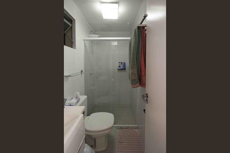 Apartamento à venda com 42m², 2 quartos e 1 vaga Apartamento à venda com 42m², 2 quartos e 1 vagaBanheiro
